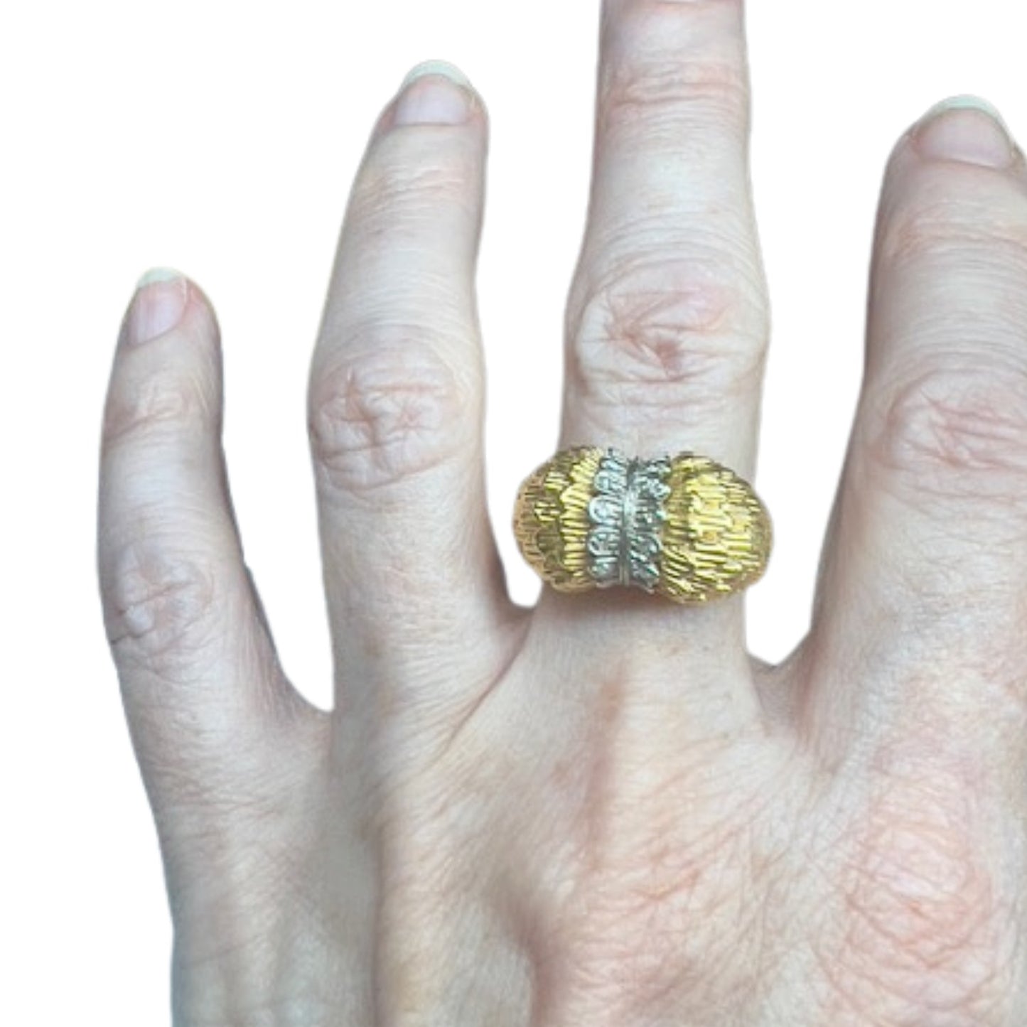 SORTIJA DISEÑO RETRO ÉPOCA 1940 de ORO 18 kts con DIAMANTES