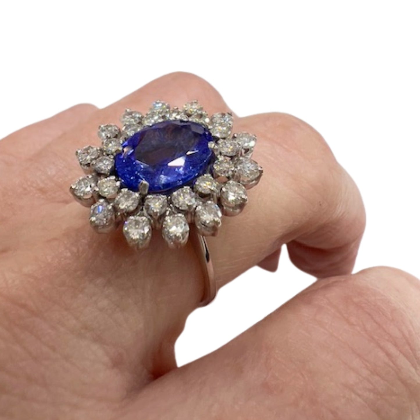 SORTIJA DISEÑO CONTEMPORÁNEO de ORO 18 kts con DIAMANTES y TANZANITA