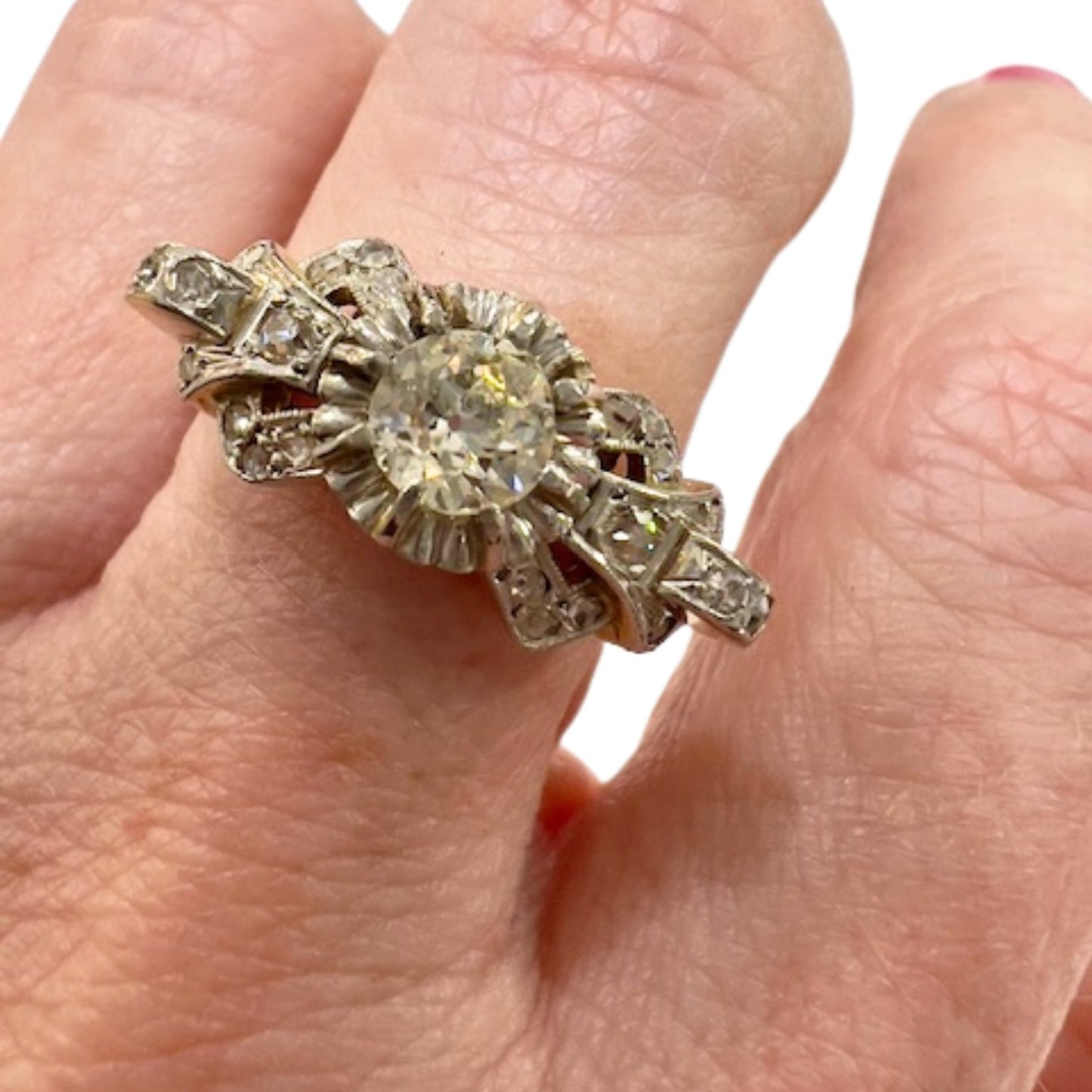 SORTIJA ESTILO ART DECO de ORO 18 KTS y PLATINO con DIAMANTES