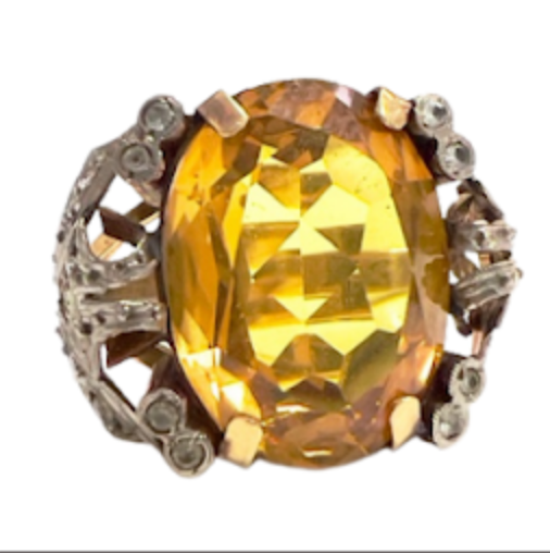 SORTIJA ART DECO ÉPOCA 1930-35 de ORO 18 kts  y  PLATINO con DIAMANTES y CITRINO