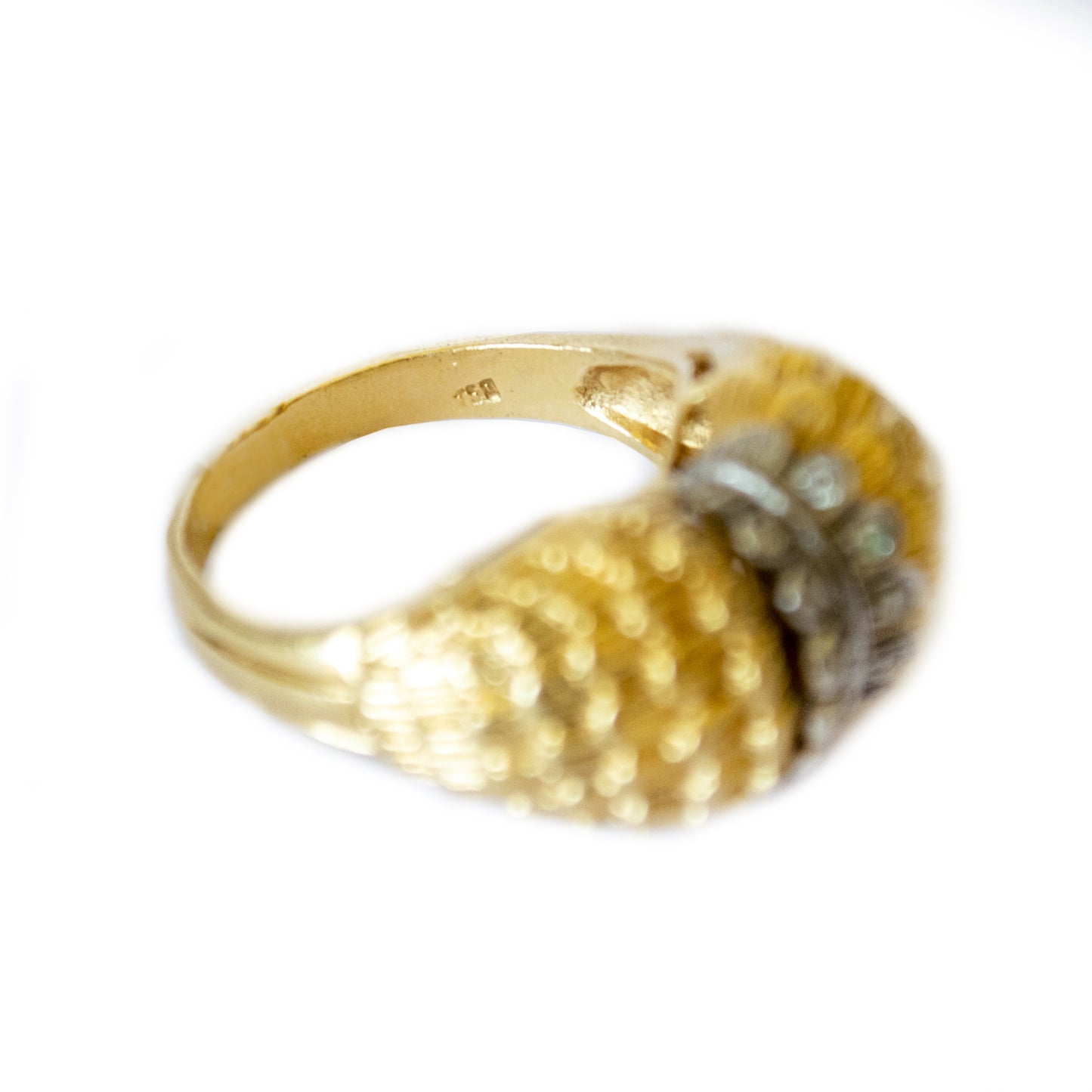 SORTIJA DISEÑO RETRO ÉPOCA 1940 de ORO 18 kts con DIAMANTES