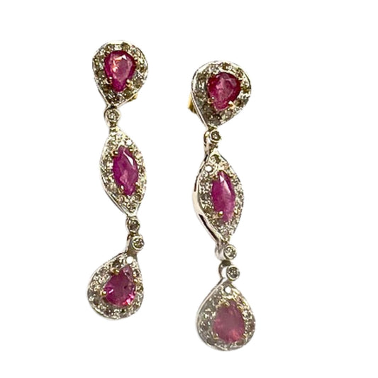 PENDIENTES ESTILO ART DECO  ÉPOCA 1940 de PLATA 925 y ORO 18 kts con DIAMANTES y RUBIES